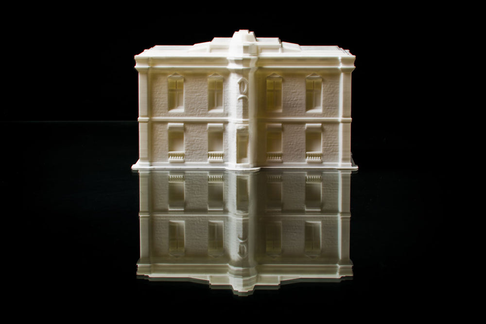 Architeural building 3d printed on a Flashforge Creator Pro